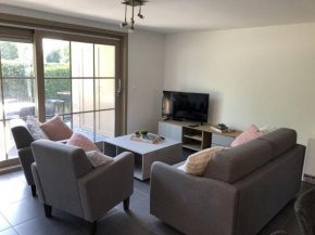 Cosy Holiday Home near Westhoek